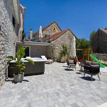 Bayne House Vikendica Cista Provo