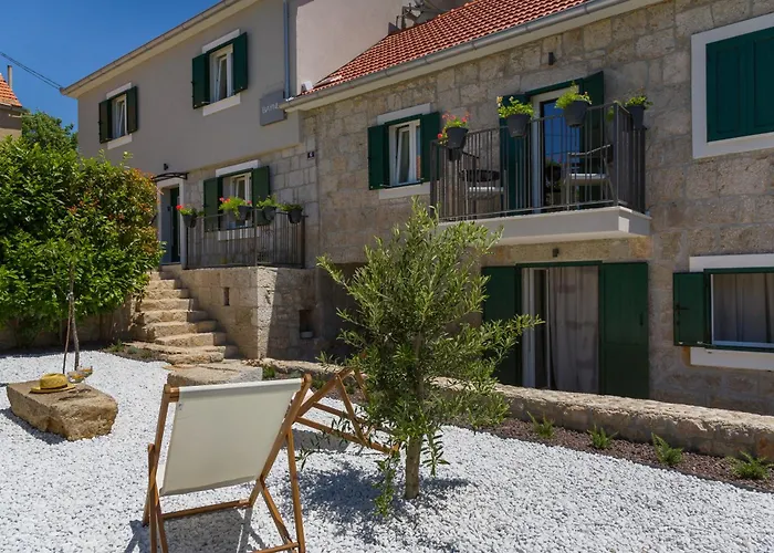 Bayne House * Cista Provo